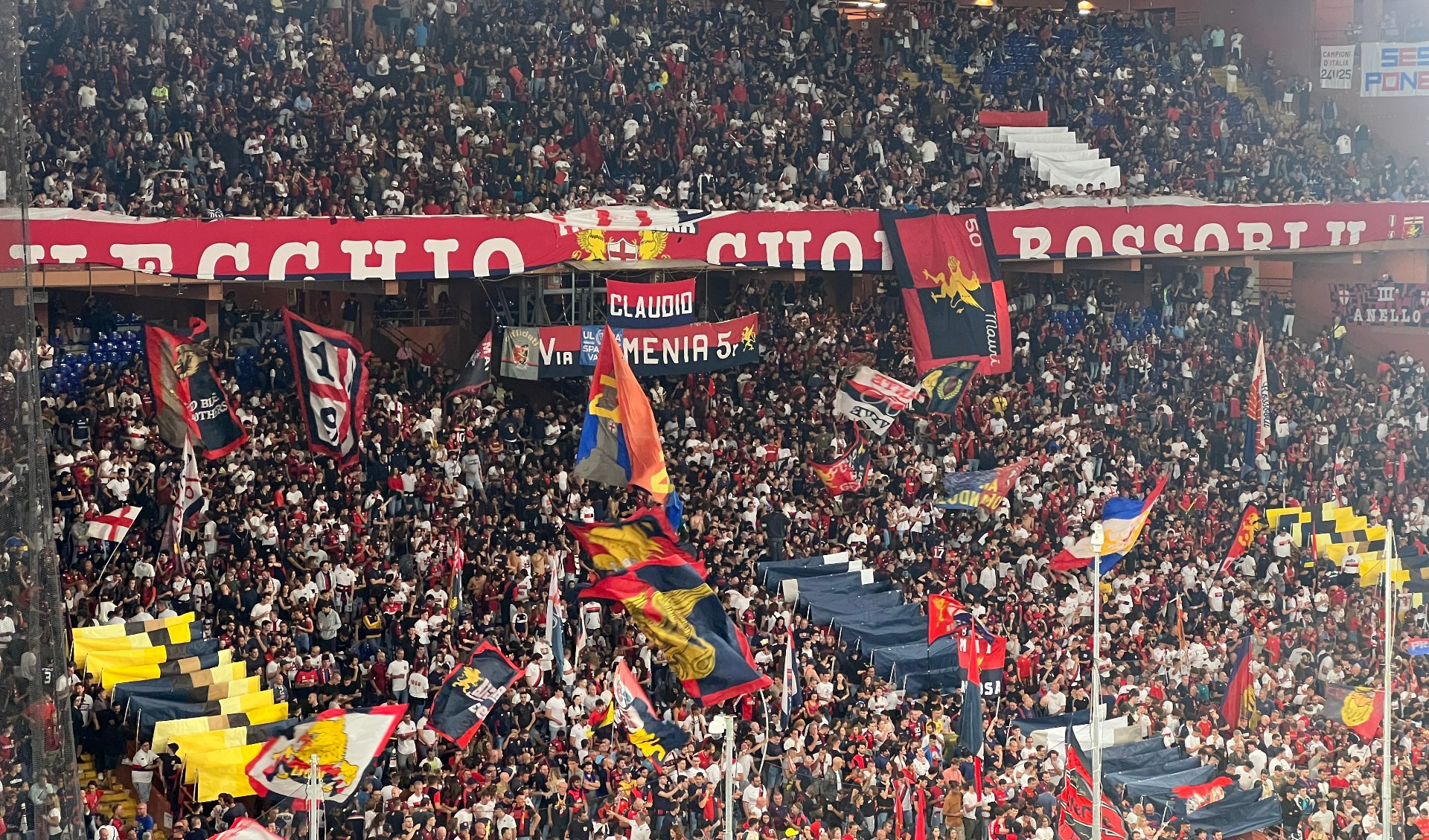 Trasferta di Roma vietata ai tifosi del Genoa