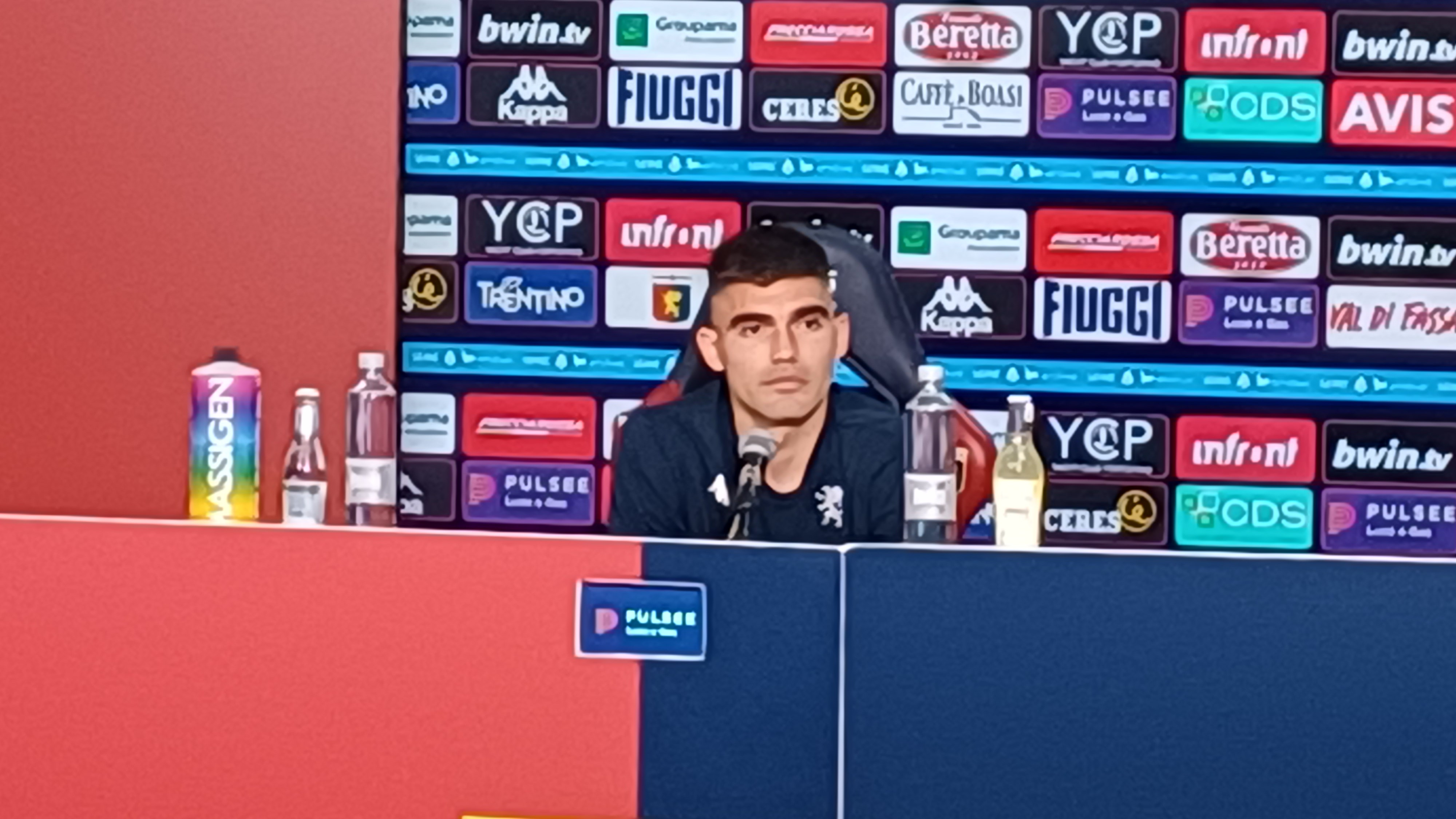 Johan Vasquez, capitano del Genoa e della Nazionale messicana