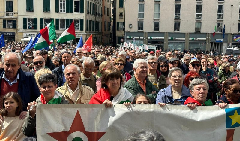 25 Aprile, migliaia di genovesi in piazza per dire no al nazifascismo