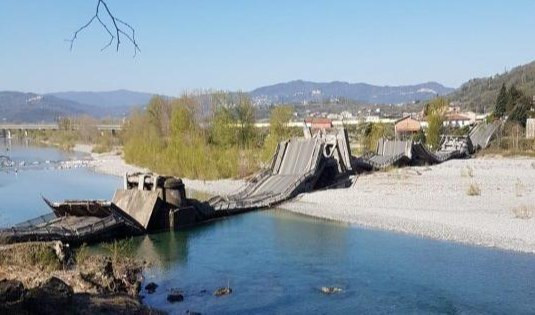 Crollo ponte di Albiano, tecnici della Provincia e Anas a processo 