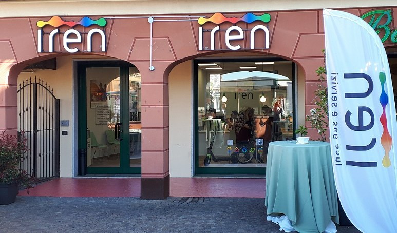 Genova, inaugurato lo spazio clienti di Iren a Sturla