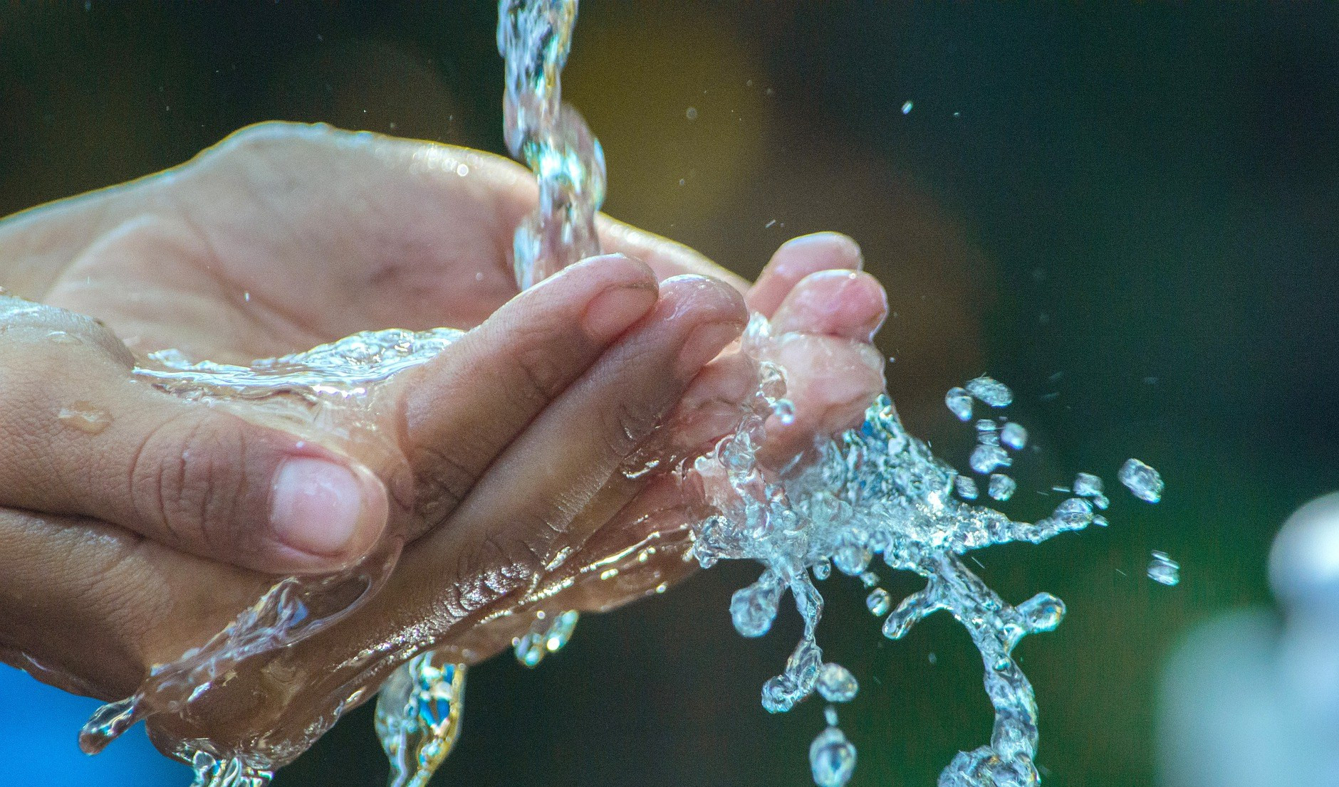 Bolletta acqua, doccia gelata per i liguri: +37,9% in 5 anni