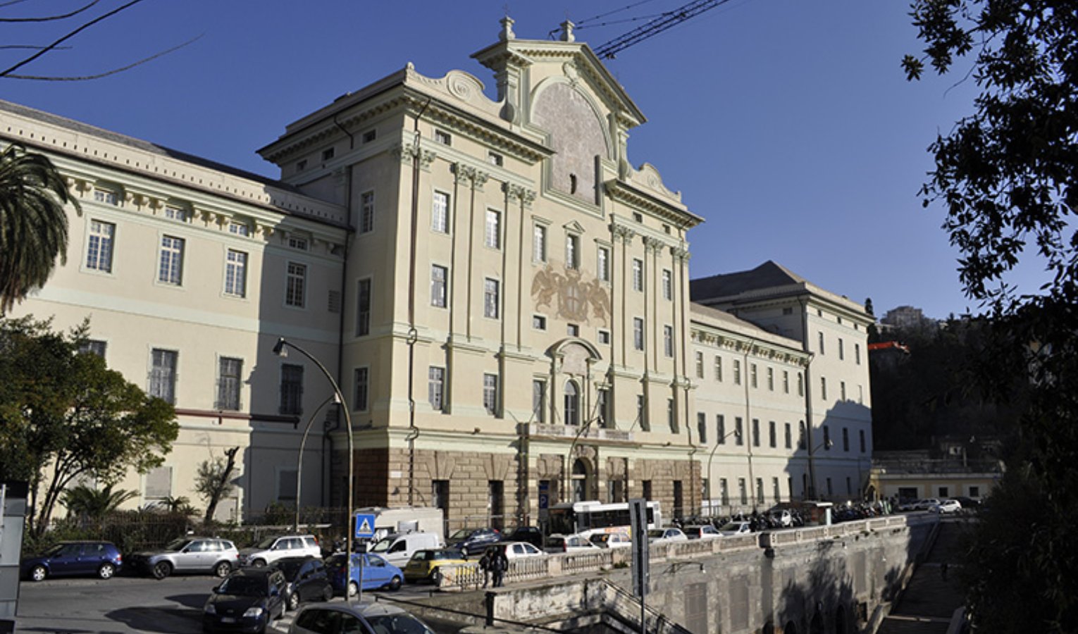 Otto tele seicentesche tornano all'Albergo dei Poveri di Genova