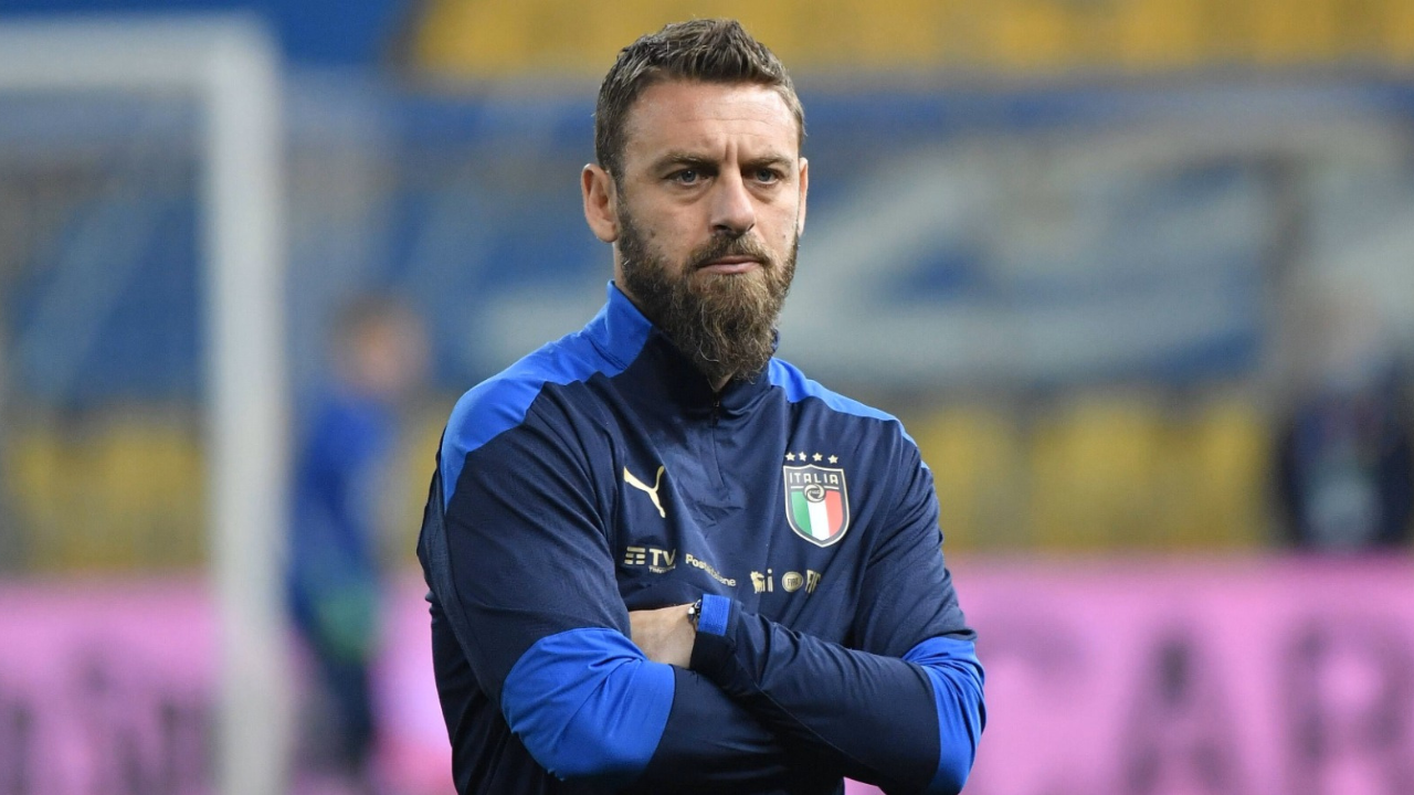 Genoa, arriva De Rossi. Domani guiderà il primo allenamento. Domenica esordio al Ferraris dalla tribuna per una vecchia squalifica