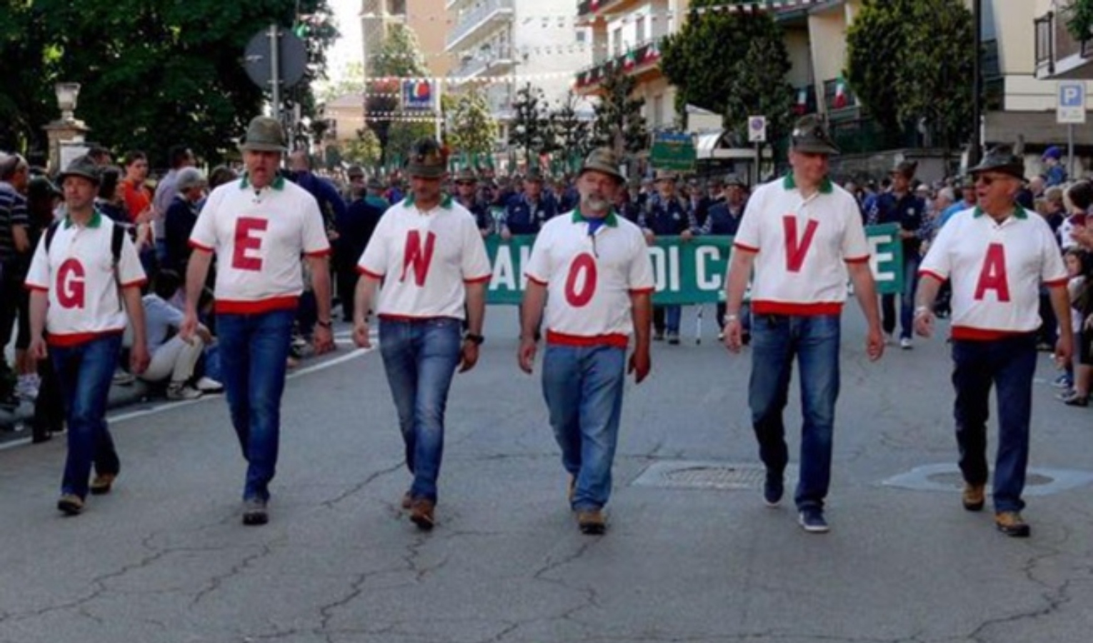 Il ritrovo degli alpini a Genova