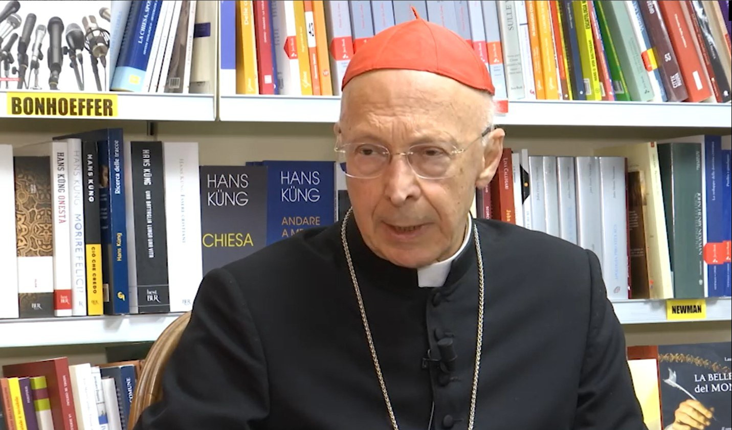 Al cardinal Bagnasco il premio Tommaso d'Aquino