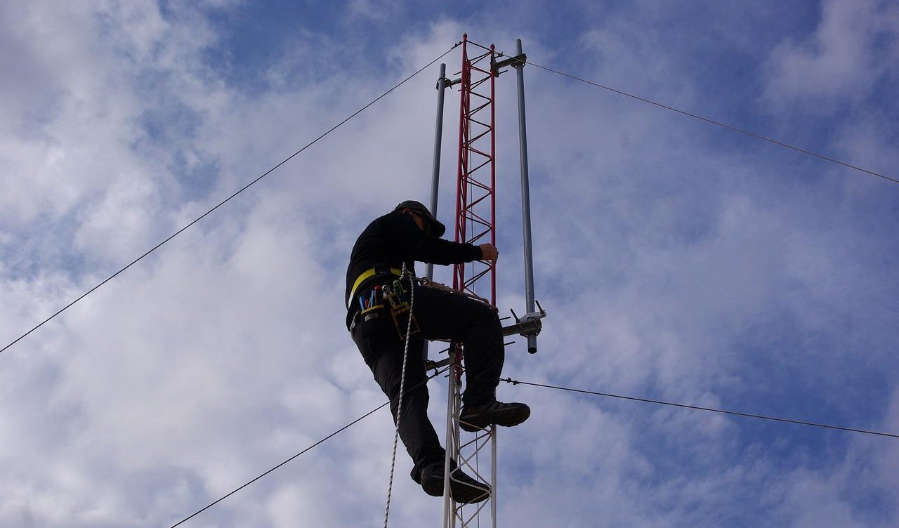 Genova, l'antenna in via Duse non sarà installata