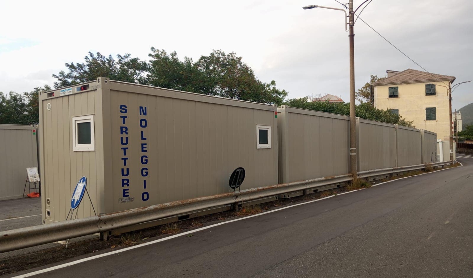 Migranti nei container a Genova, Bucci: 