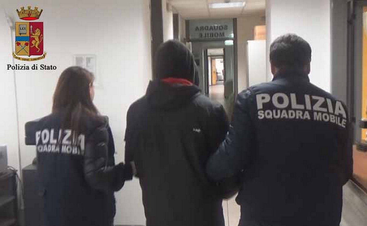 Latitante cambia nome all'anagrafe e sfugge all'arresto per 17 anni