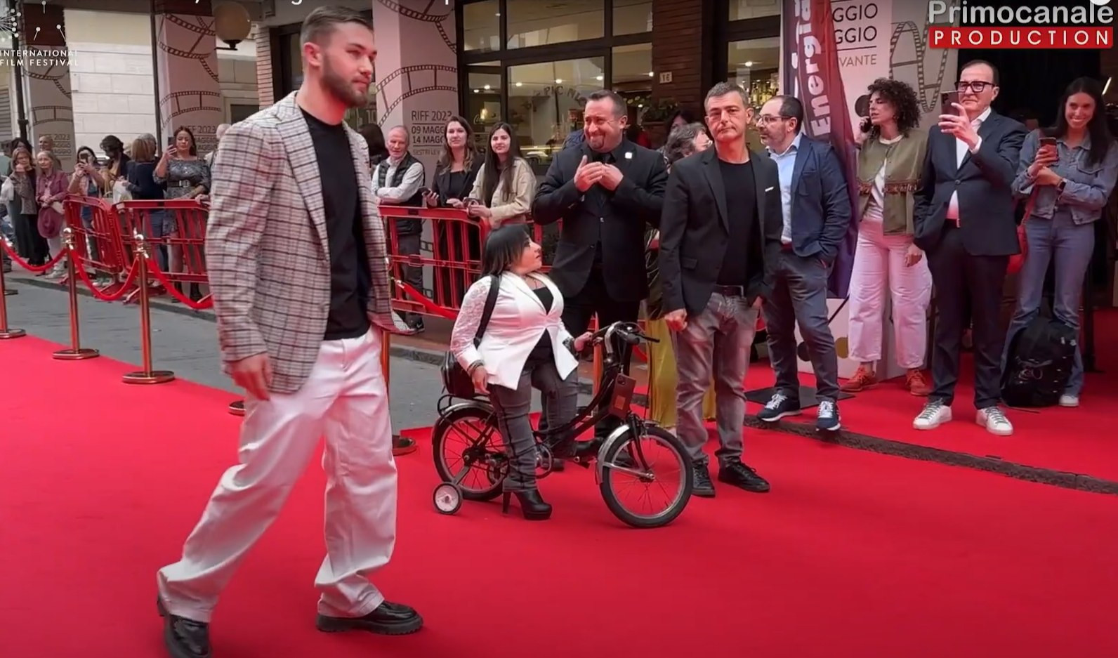 Riviera International Film Festival, le immagini del red carpet di Primocanale Production