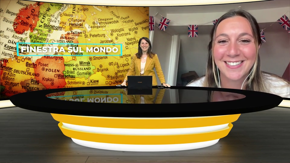 L'intervista in studio ad Aurora Ricotti-Ottmann, che da Imperia a Londra spopola sui social insegnando l'inglese