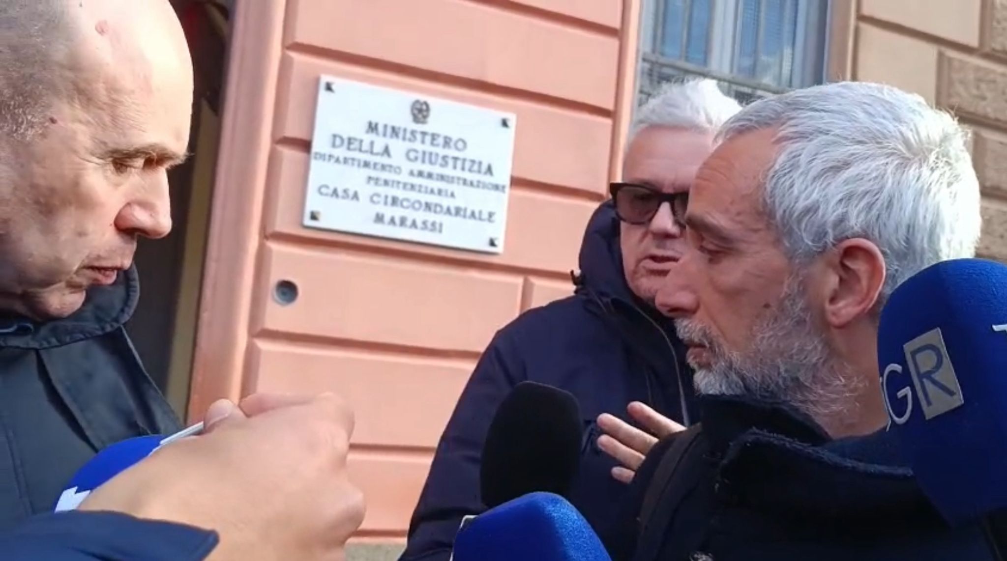 Hannoun in carcere nega fondi a Hamas: 'Contanti per aiuti Gaza'. In Questura arriva capo polizia Pisani