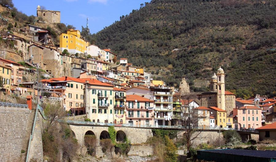 Viaggio in Liguria tra Taggia e Badalucco