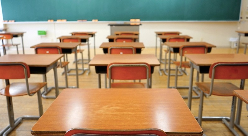 Ragazza discalculica bocciata per matematica