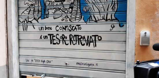 Gli immobili confiscati alle mafie a Genova sono 68 una saracinesca