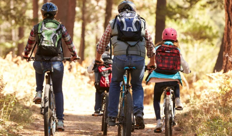 Lavoro in Liguria, arriva la nuova figura dell'istruttore cicloturistico