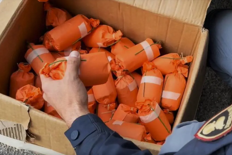 Attenzione alla “bomba Sinner” ma anche alle stelline: parla l’ispettore Canfarini degli artificieri di Genova