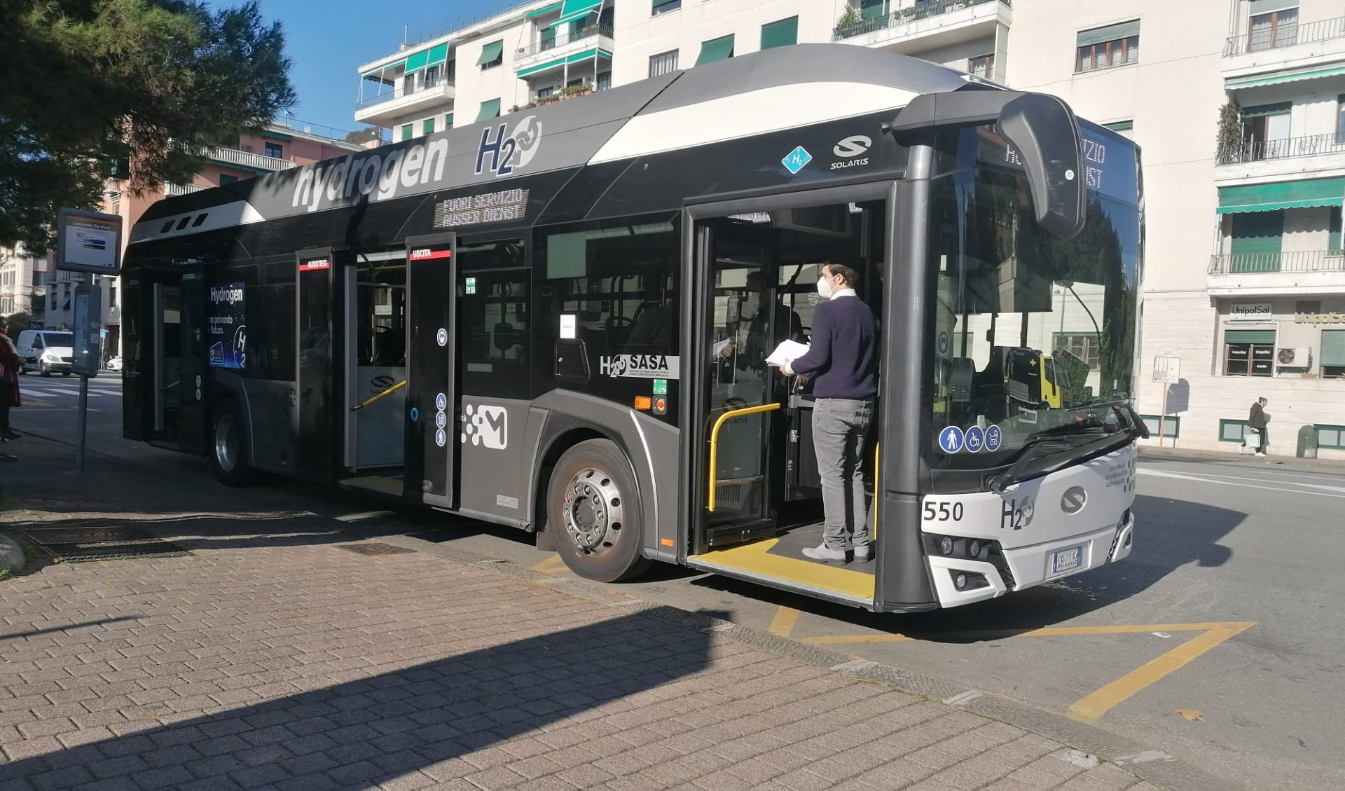 Bus a idrogeno New Urbino 12 Hydrogen di Solaris Amt sperimentazione a Genova