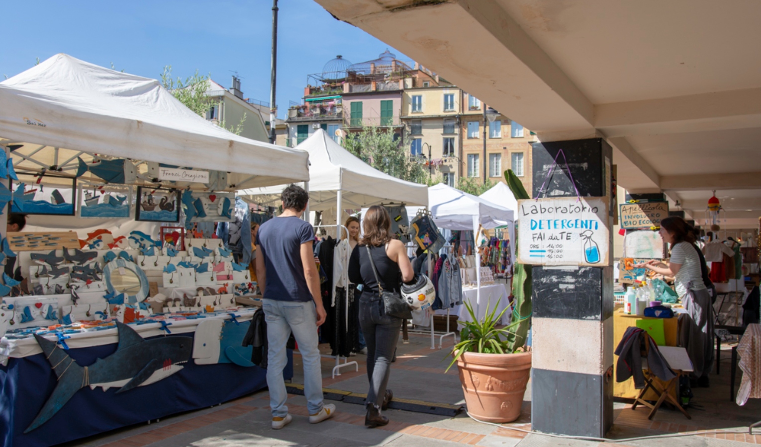 A Genova il Cactus Market: i Luzzati diventano un'agorà dello scambio 