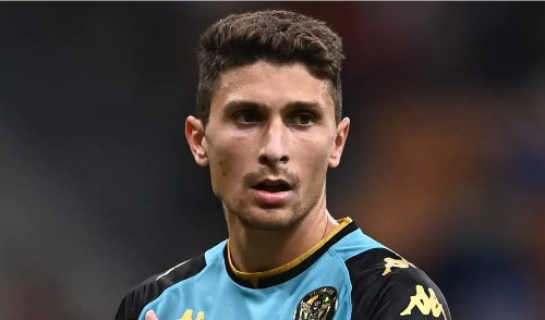 Spezia, dal Milan in arrivo Mattia Caldara per la difesa