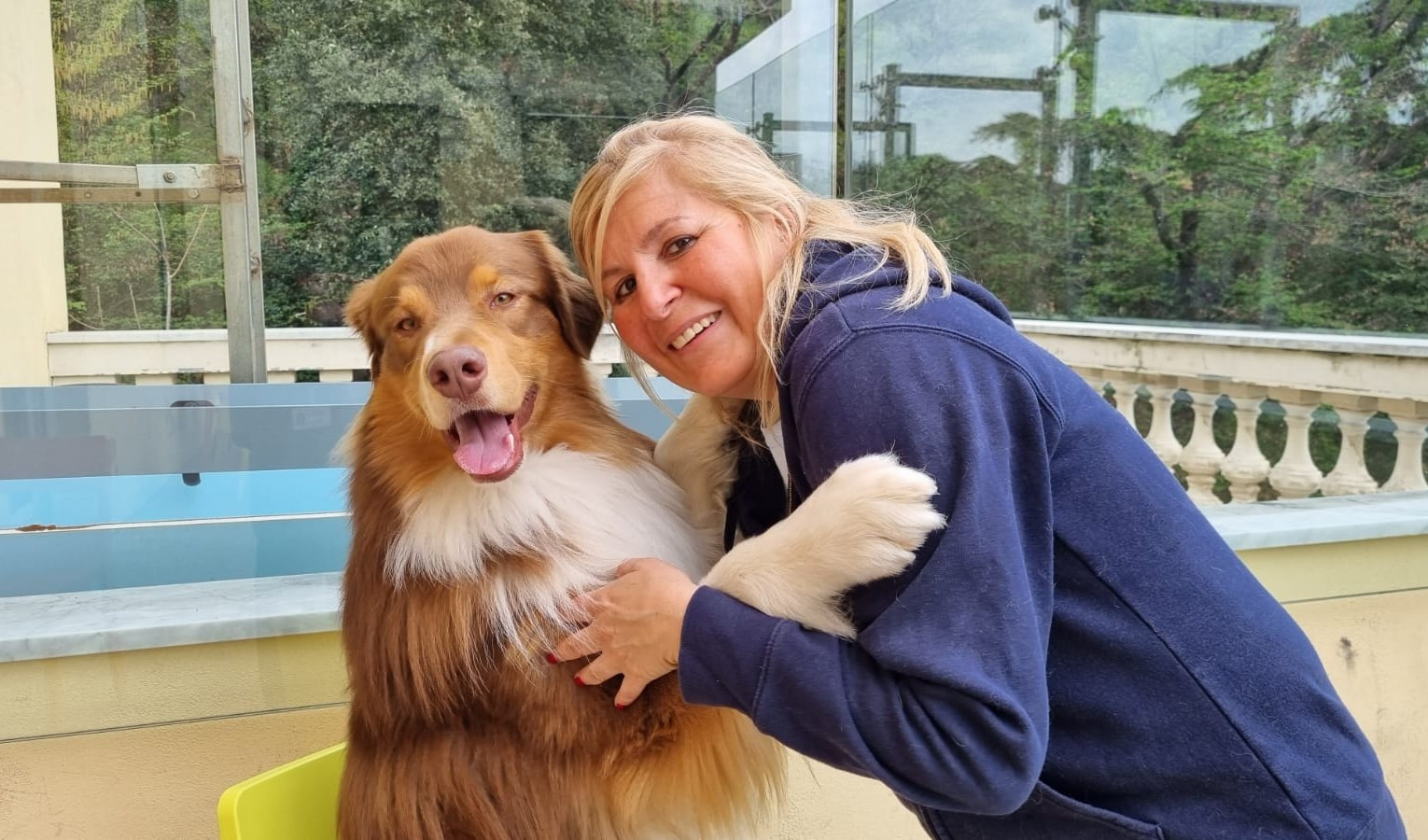 Pet therapy, nel reparto psichiatria del Villa Scassi arriva il cane Freccia