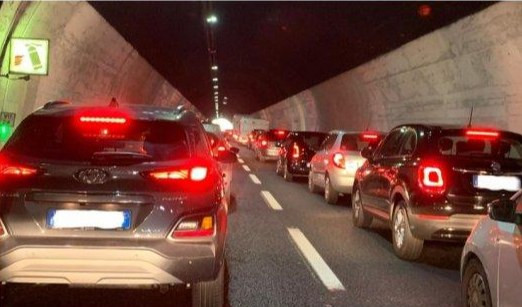 Autostrade Liguria, sabato complicato e weekend da bollino nero