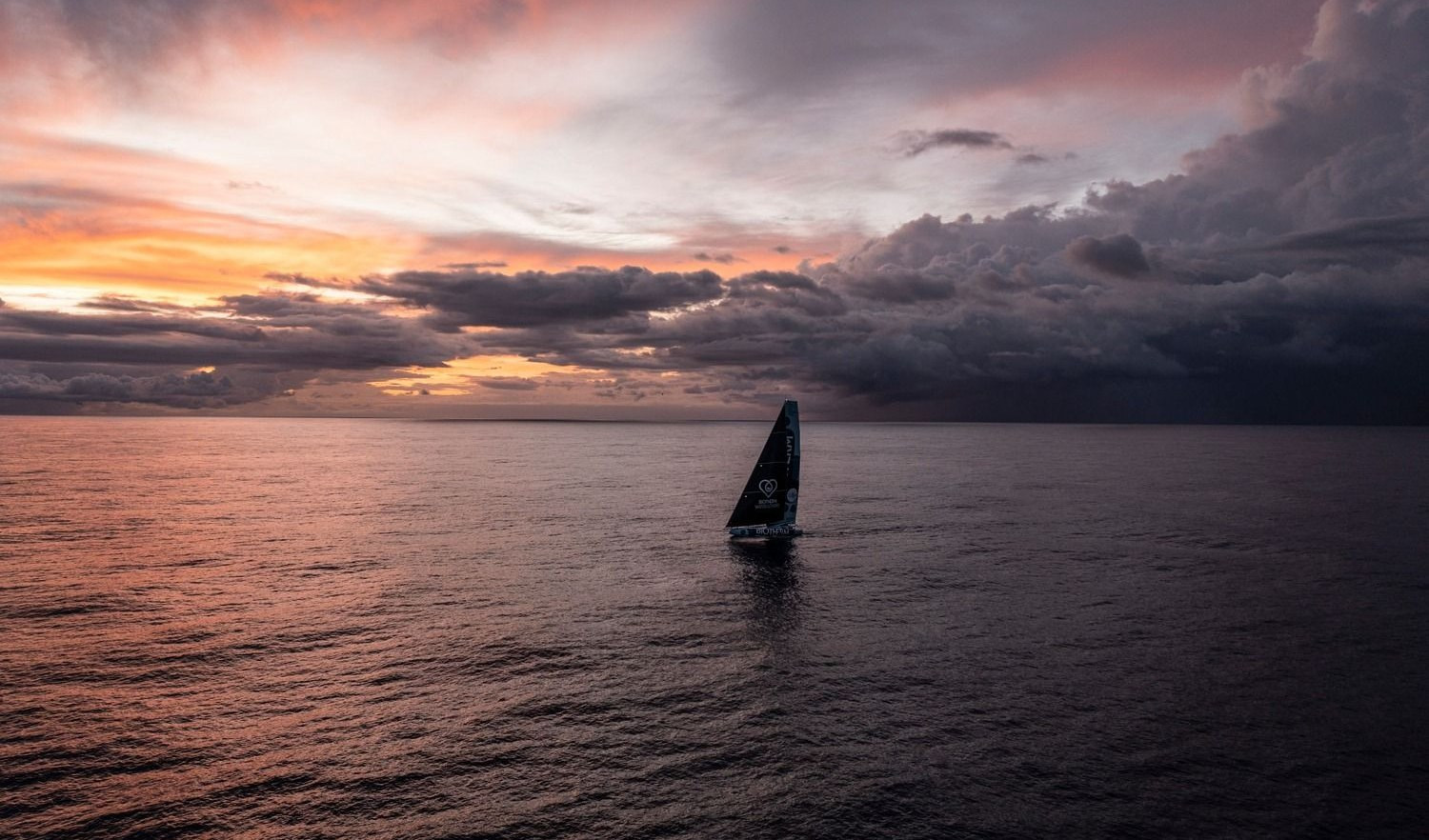 Superato l’Equatore: la flotta di The Ocean Race punta Cape Town