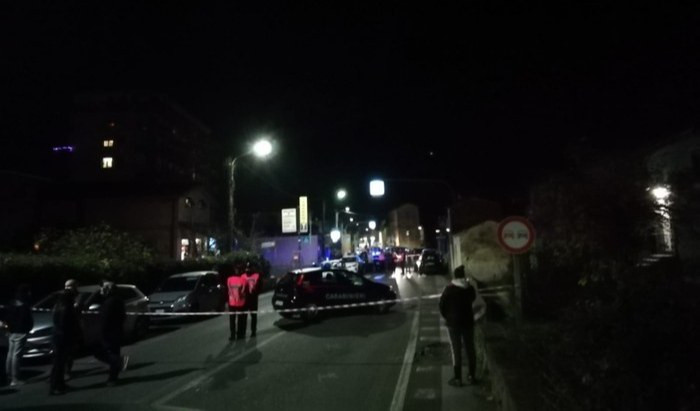 Tragedia sulle strisce pedonali, 49enne investito e ucciso