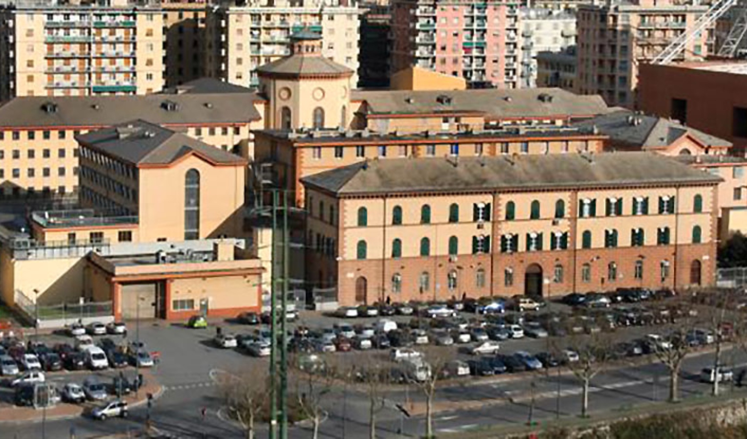 Genova, quinto giorno di protesta rumorosa in carcere
