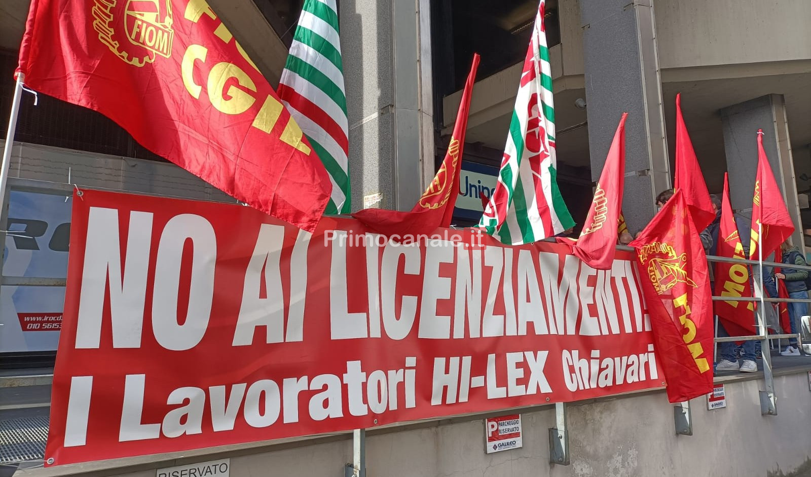Genova, corteo lavoratori Hi Lex: l'azienda media sui licenziamenti