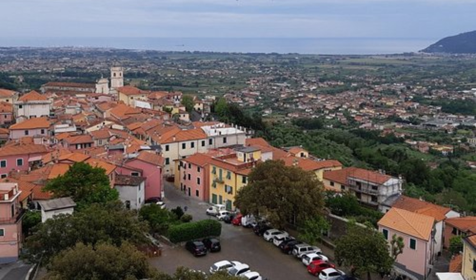 Pioggia intensa sullo spezzino, allagamenti a Castelnuovo Magra. Il sindaco: 