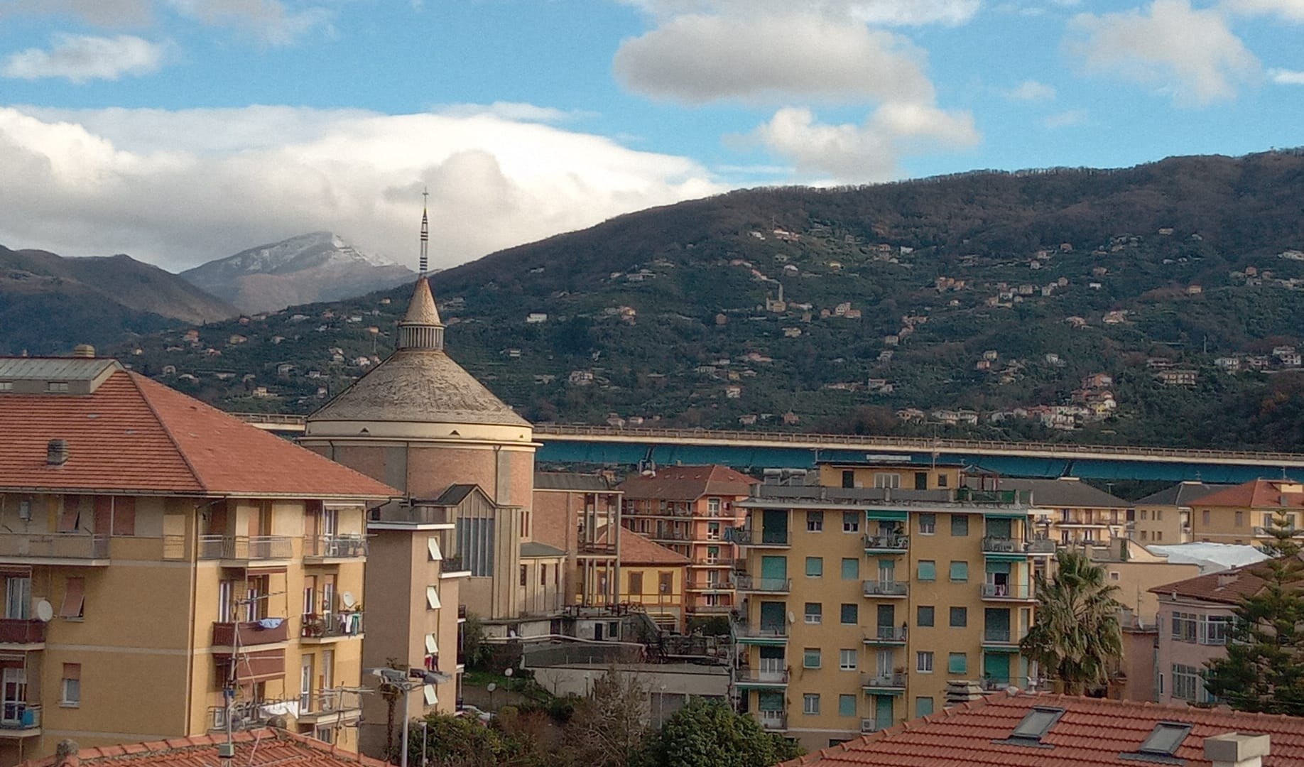 Meteo in Liguria, giornata di sole: in arrivo il maltempo