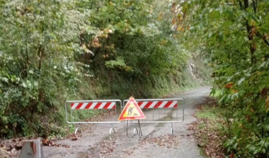 Maltempo nel levante, frana a Ne: chiusa strada tra Nascio e Cassagna