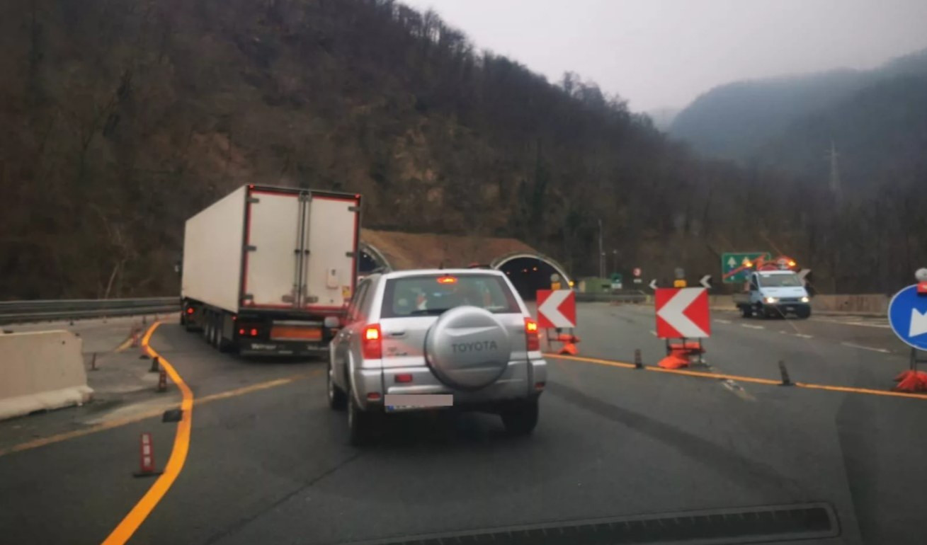Caos autostrade, code per cantieri sulla rete di Liguria