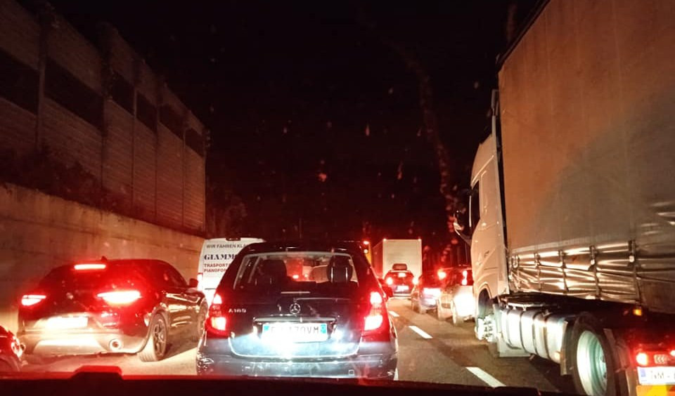 Caos autostrade, ancora un weekend di chiusure notturne in Liguria