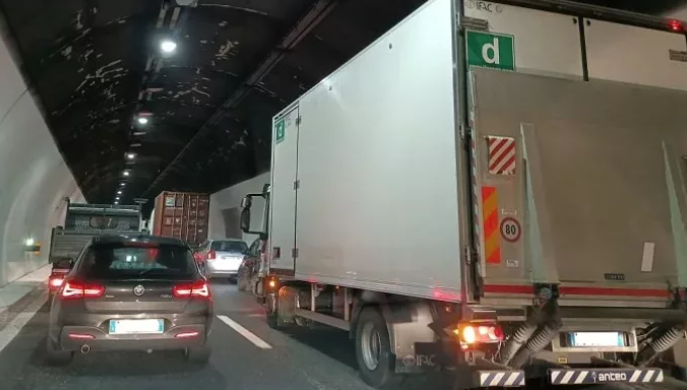 Maxi tamponamento sulla A7, lunghe code fra Busalla e Genova Bolzaneto