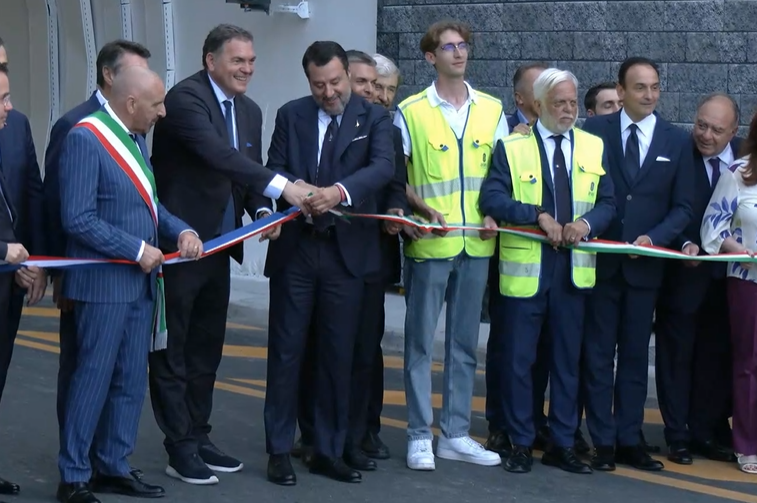 Liguria e Piemonte di nuovo collegate, riaperto il Colle di Tenda riaperto. Salvini: 