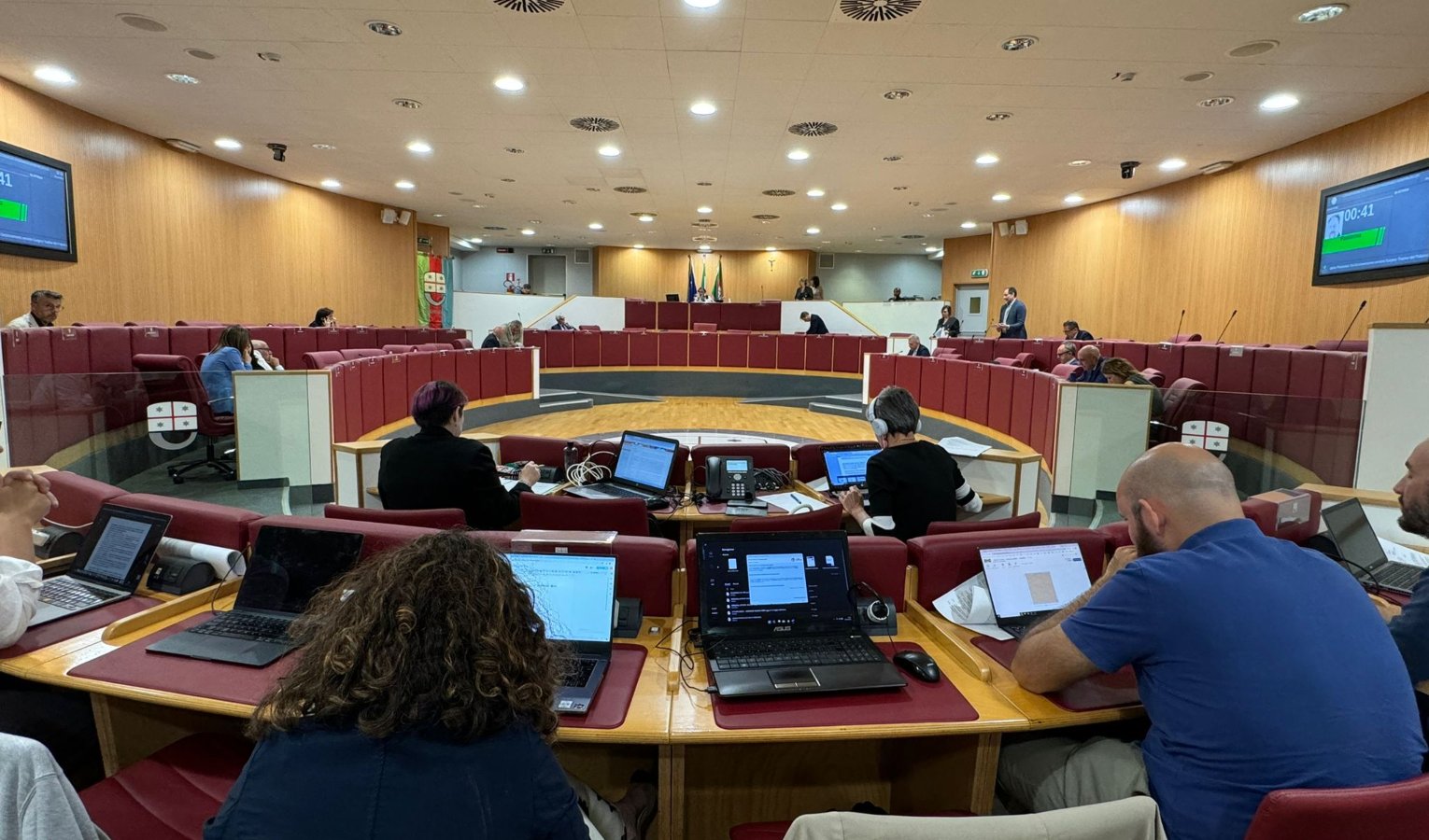 Scontro in consiglio regionale, opposizione chiede conto dell’incontro con Toti