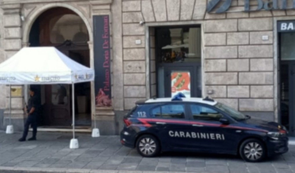 Genova, vigilanza al consolato turco: ora i soldati si danno il cambio con polizia e carabinieri