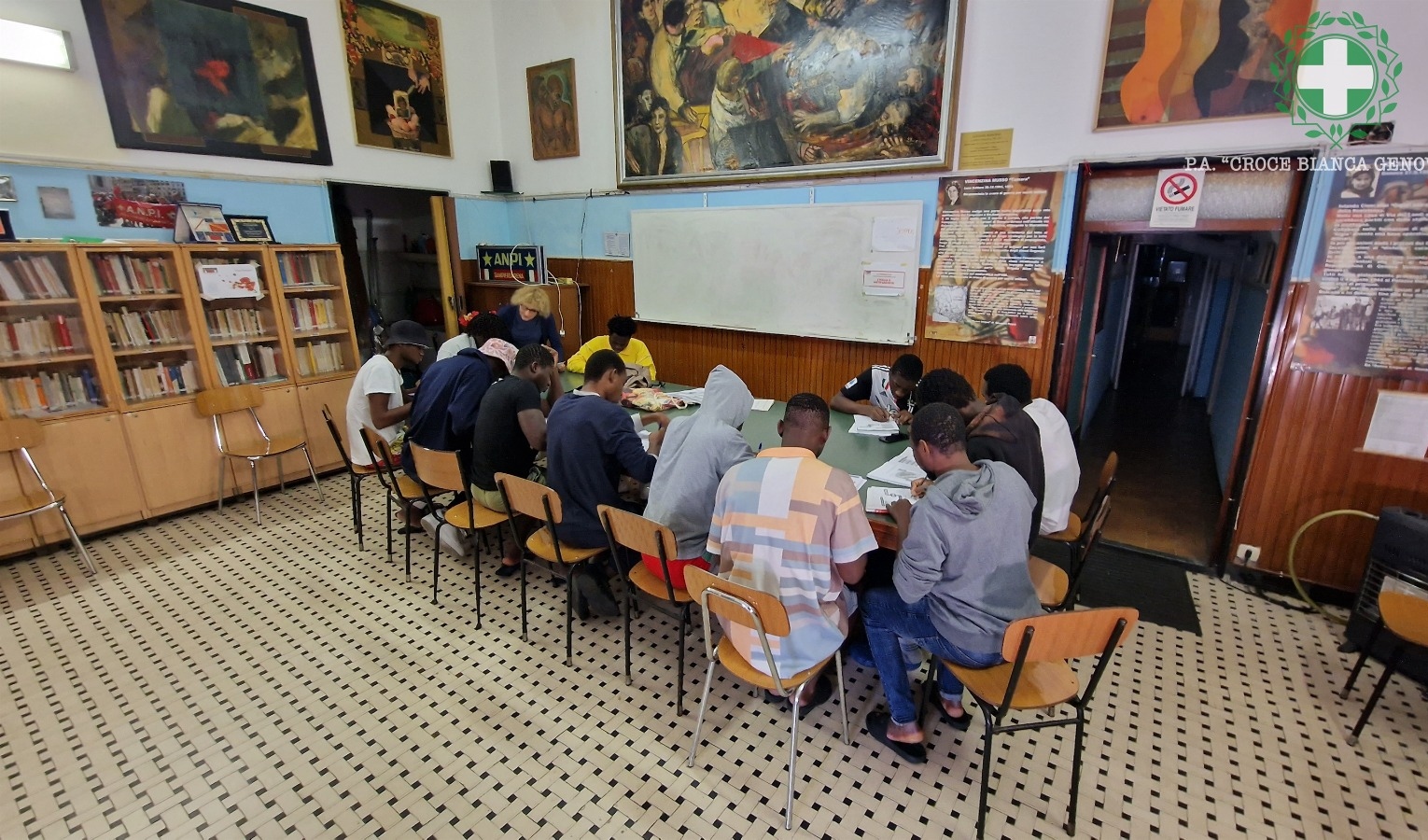 Migranti a Genova, parte corso di meccatronica per 18 ragazzi africani