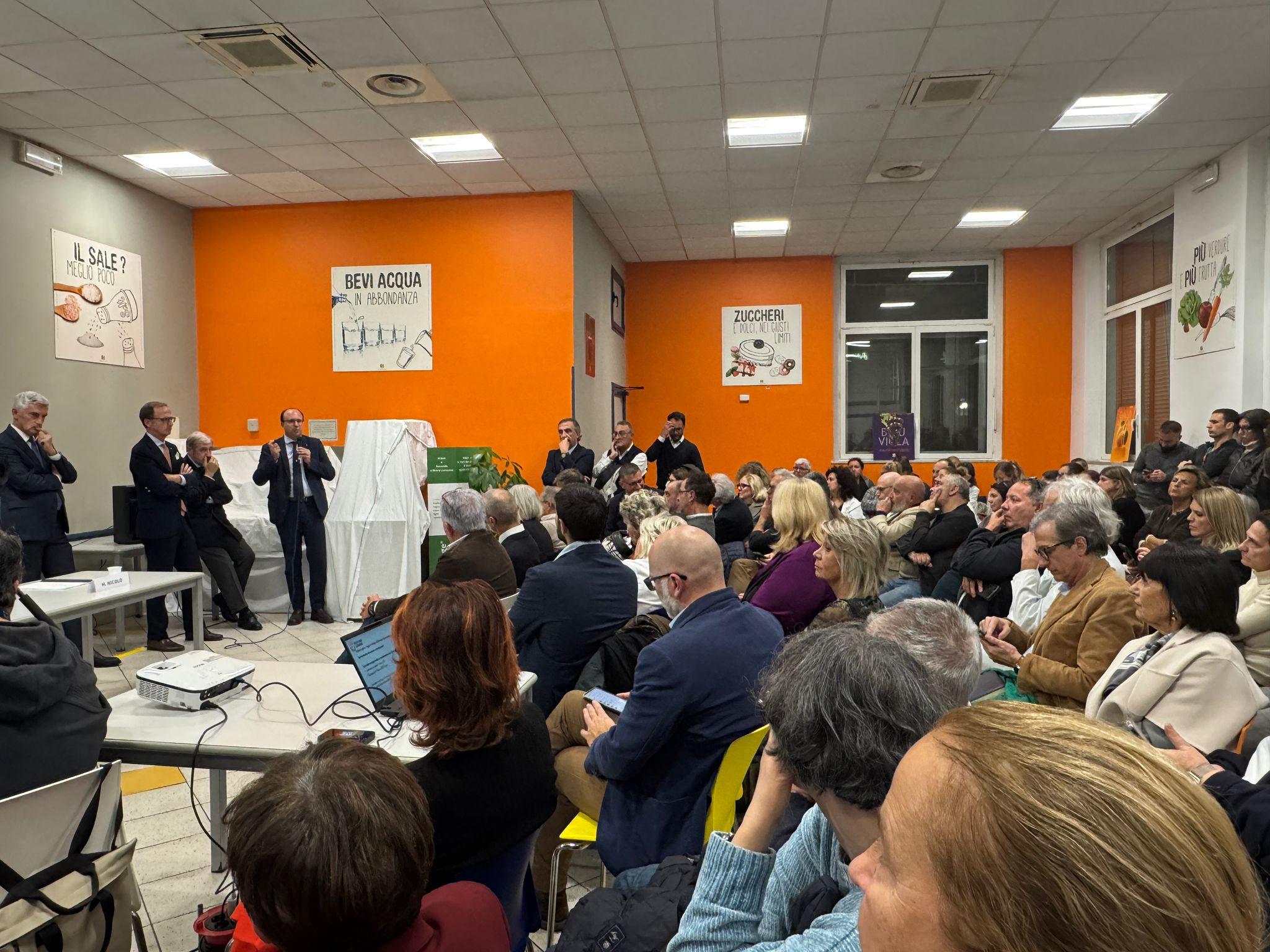 La Regione spiega la nuova riforma della sanità al Villa Scassi. La risposta: 