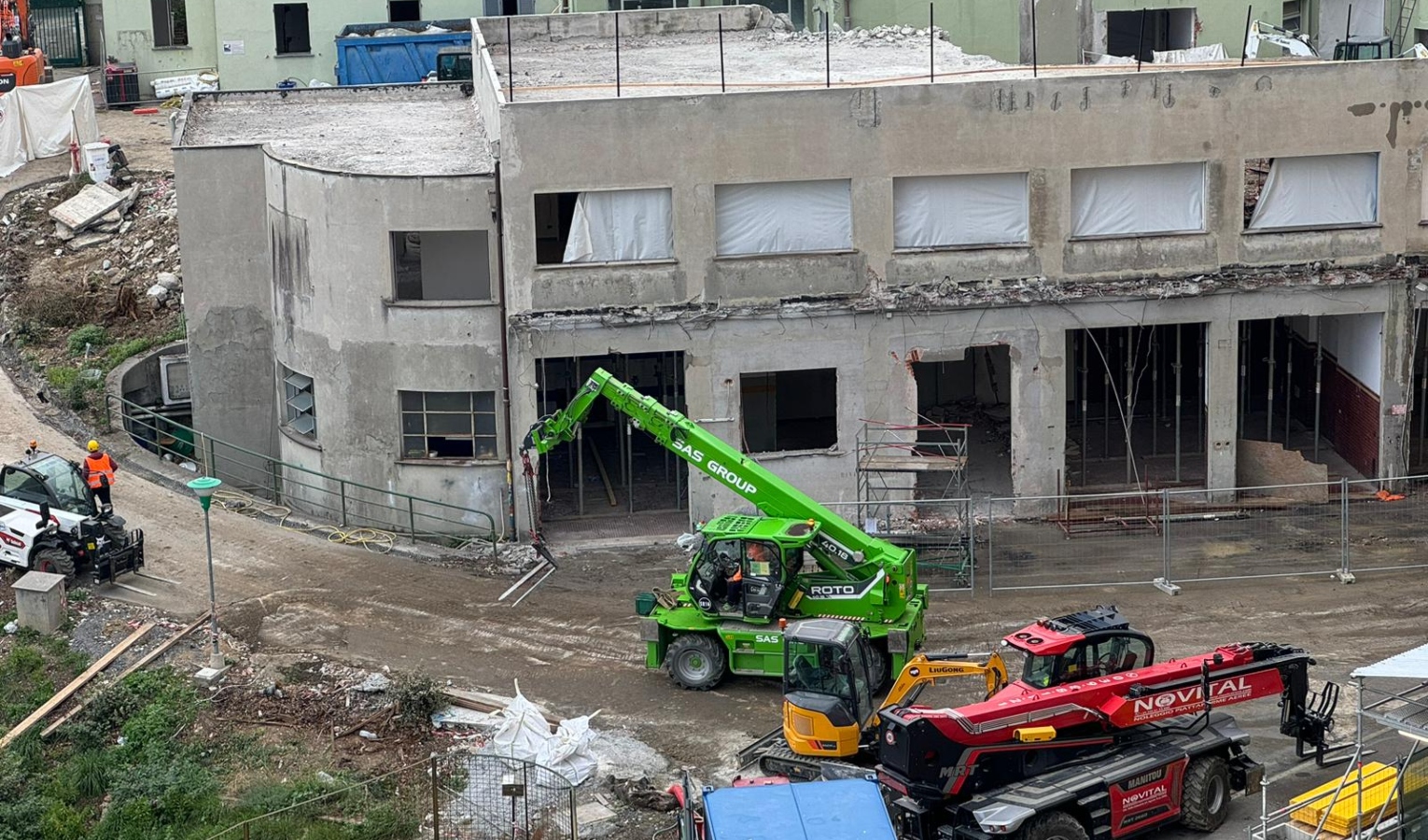 Nuovo Gaslini, oggi inizia la demolizione del padiglione 8 