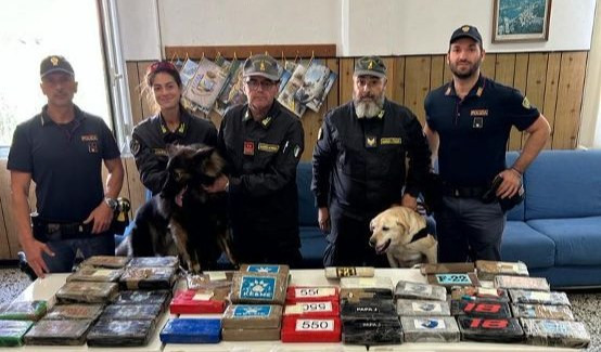 Ventimiglia: sequestrati 50 kg di cocaina dalla polizia e dalla finanza