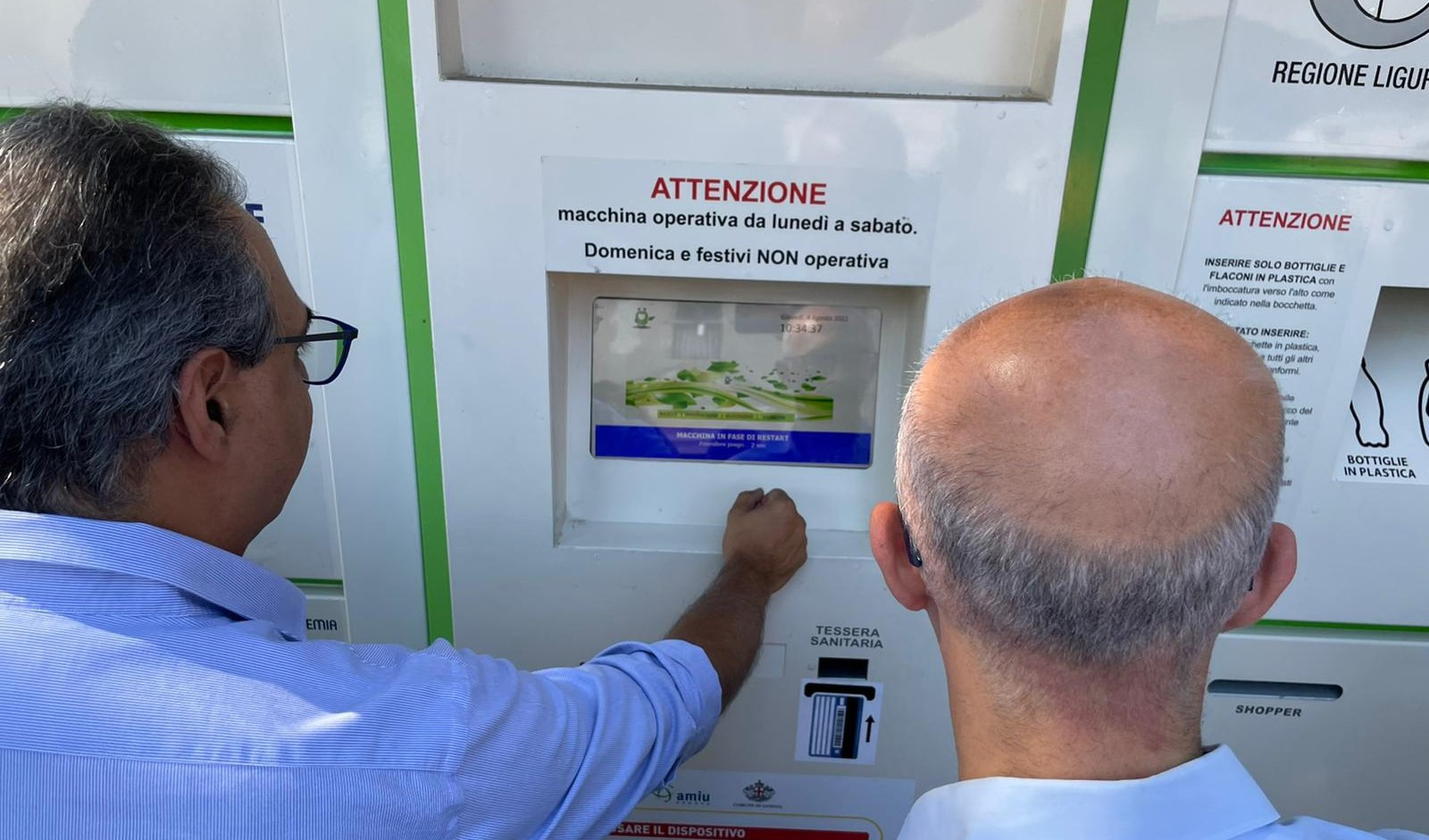 Amiu, inaugurato il primo ecocompattatore in Valle Stura