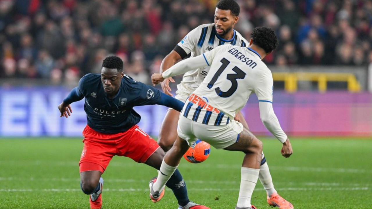 Genoa, si ferma Ekuban: rientrerà a febbraio. Coperta corta per De Rossi