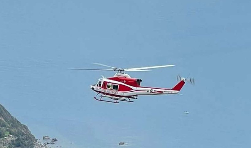Cinque Terre, coppia di escursionisti cade lungo un sentiero: salvati