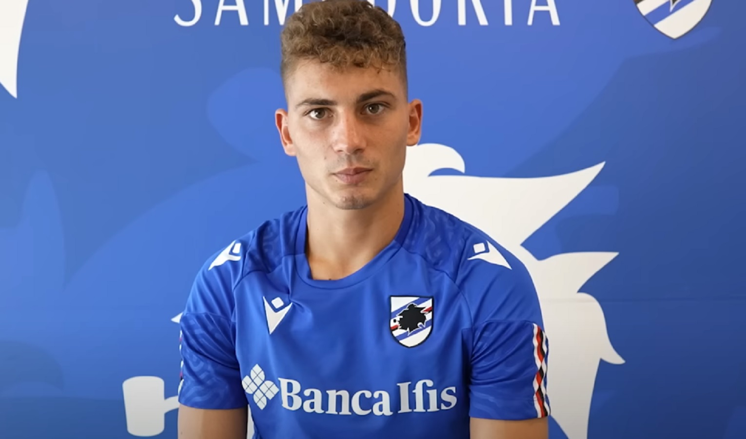 Sampdoria, Esposito sui social: 