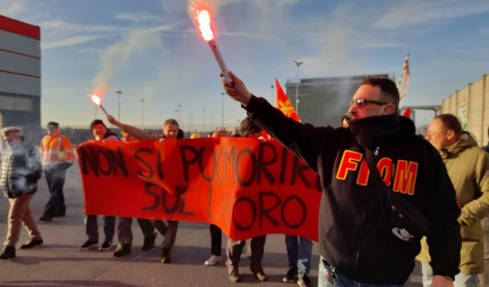 Genova, corteo lavoratori Acciaierie: disagi per la viabilità