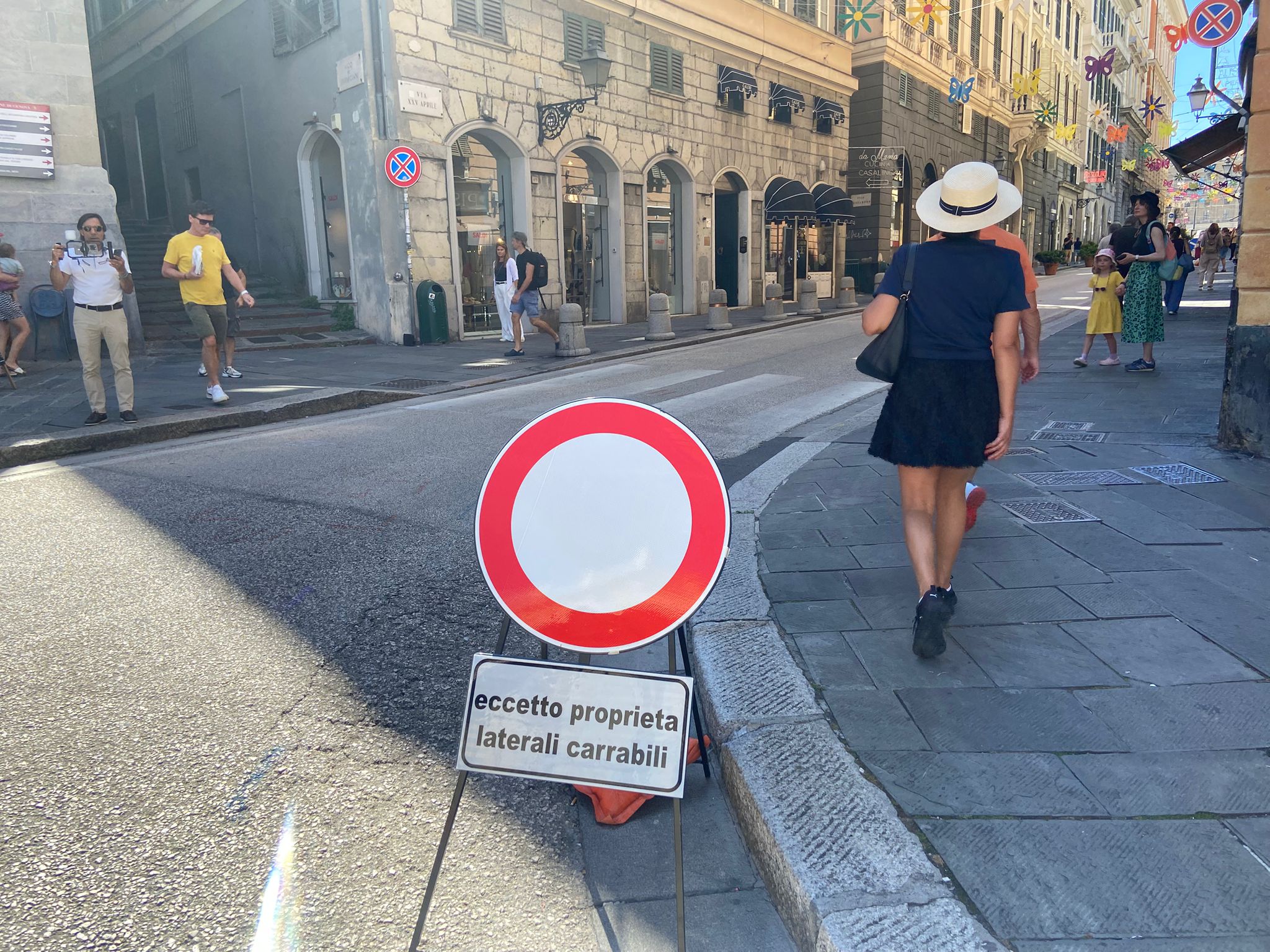 L'imbocco di piazza Fontane Marose