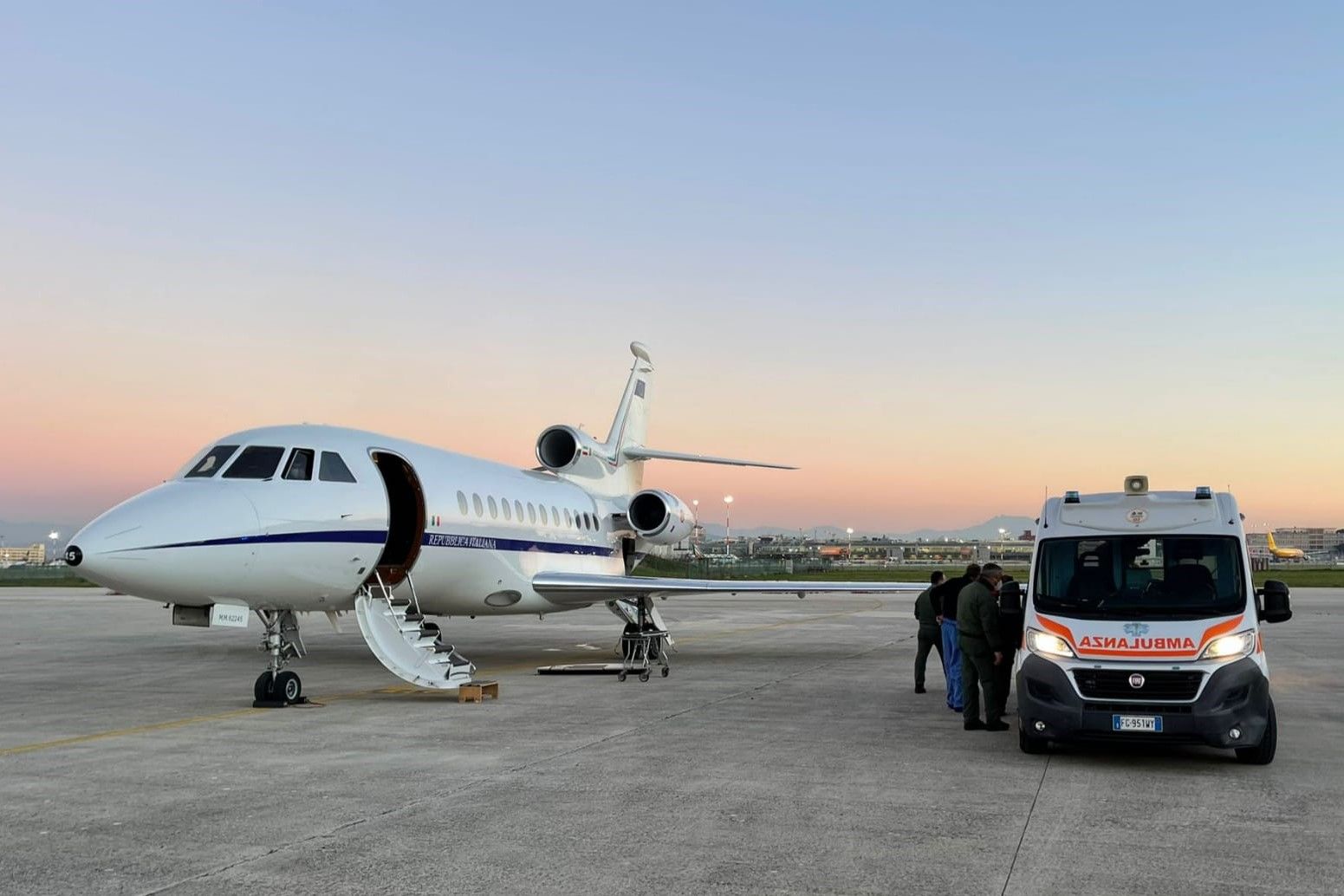 Volo salvavita da Lamezia Terme a Genova per un 13enne in gravi condizioni
